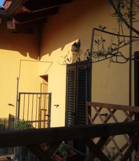 Binasco House | casa zazalica