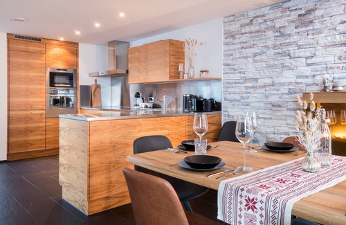 Andermatt Apartment | Casa Zopa, luxury home in the mountains with whirlpool, sauna and steam bath