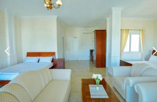Olango Island Hotel | Casablanca by the sea
