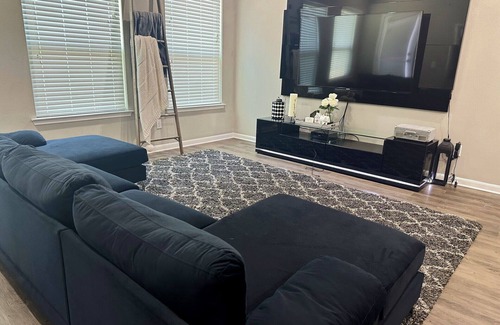College Station House | Casablanca your modern home away from home.