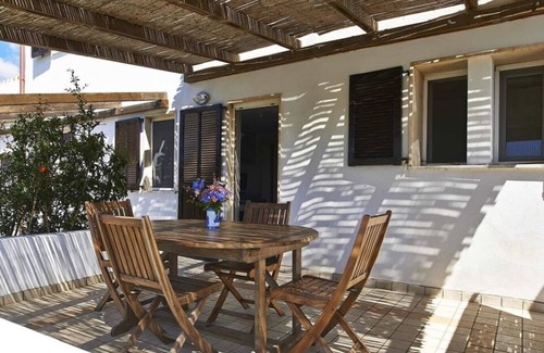 Carloforte House | CASACORALLO - IRIS (2+2) - Carloforte - Isola San Pietro - Sardinia