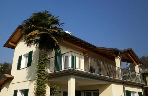 Maccagno Apartment | Casamanax
