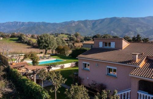 Sarrola-Carcopino Villa | Casamea - Villa familiale, Piscine, Clim