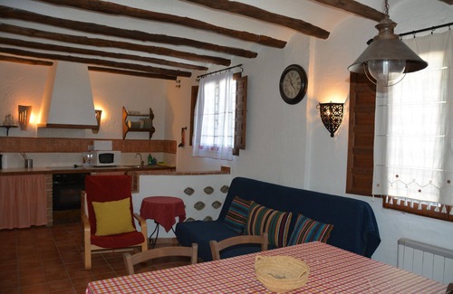 Galera House | Casas Cueva El Mirador de Galera for 4 people