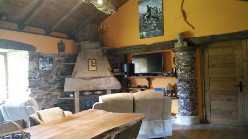 As Nogais House | Casas Eladio-Doncos