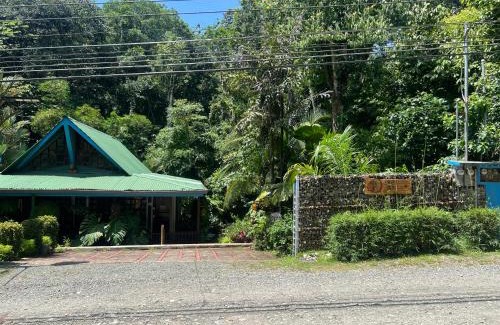 Valle Pura Vida House | Casas Guaney, full furnished studios!