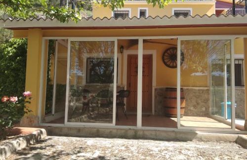 Otos House | Casas Rurales Ivan El Penas