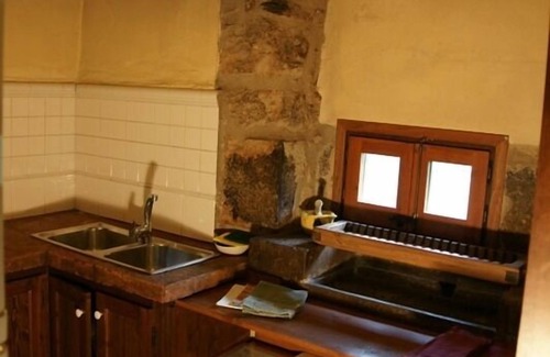 Lladurs Cottage | Casas Rurales La Salada for 10 people
