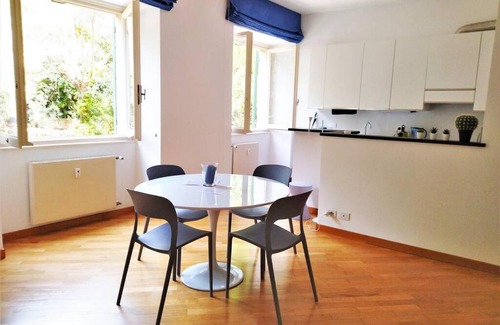 Nervi Apartment | CasaViva - Beautiful Bilo with shared pool in Genova Nervi
