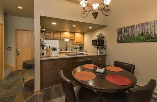 Purgatory House | Cascade Village 350