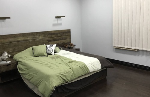 Kentron Villa | Cascade villa alongside to the famous steps...Location..Location..Location