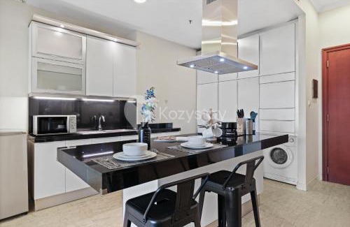 Grogol Utara Apartment | Cascata by Kozystay - Senayan