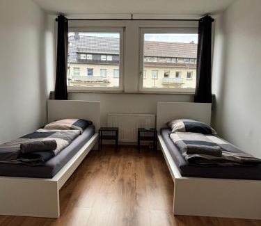 Huls-Sud Apartment | Case Four Boardinghouse mit Parkplatz, Küche, Waschmaschine und Trockner