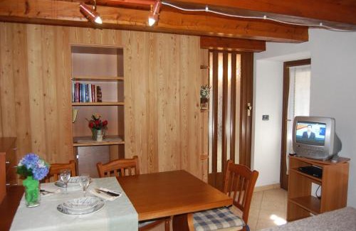 Rhemes-Saint-Georges Apartment | Case Gran Paradiso Villaggio Melignon