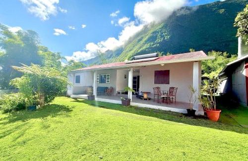 Hell-Bourg Apartment | Case Hermione – Vue Montagne à Hell-Bourg