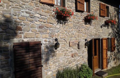 San Romano in Garfagnana House | Casello Orecchiella