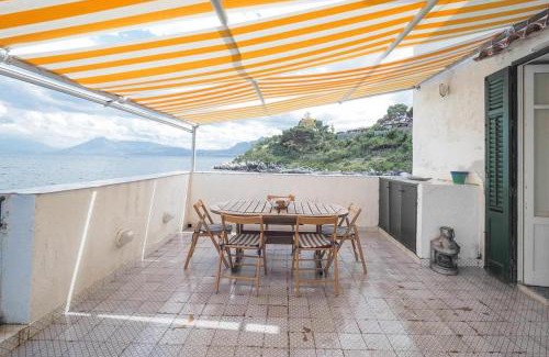 Porticello Apartment | Casetta Bianca Sant'Elia