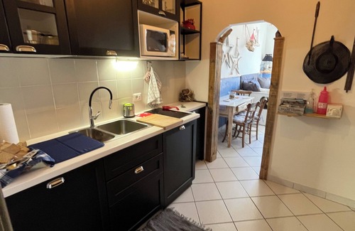 Nettuno House | "Casetta del Borghetto" - "In the Heart of the Borghetto" Near the sea and Rome.