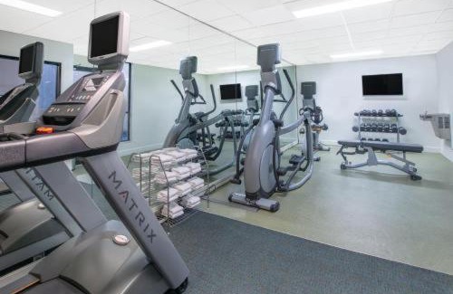 Roswell Hotel | CASH REWARDS INN & SUITEs