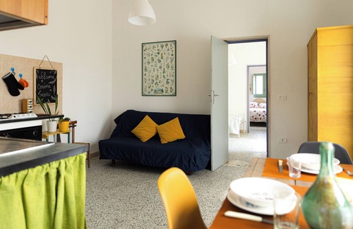 Montegrosso House | Casina al Castello: Peace and Relax in the Alta Murgia Near Castel Del Monte