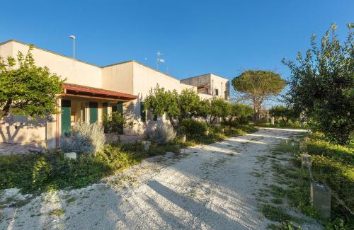 Monteroni di Lecce Apartment | Casina Farnarari by BarbarHouse