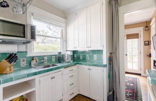 Cal Heights House | Casita Charm, Cozy Character