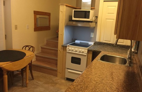 Florence Apartment | Casita in the SW, with lots of character!