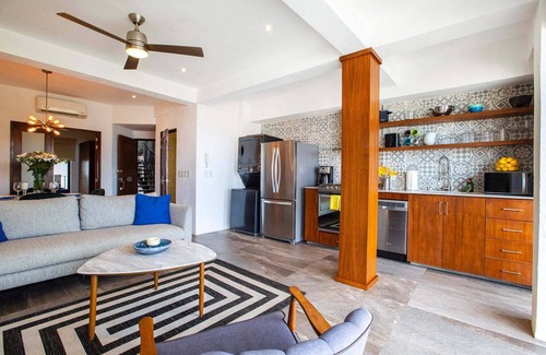 Colonia 5 de Diciembre Apartment | Casita Layla Summary: