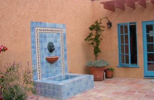 Mar Vista Cottage | Casita Mar Vista Private Guest House With Jacuzzi, Spanish Patio & Fountain