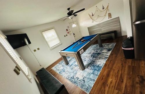 Norfolk House | Casita View Get Away