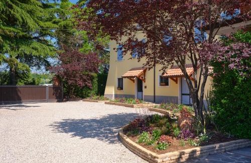 Rivoli Veronese Apartment | Cason degli ulivi-APT Rose