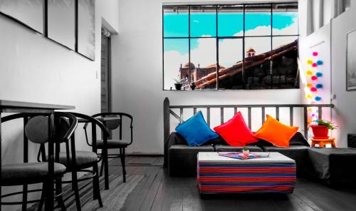 Cusco Historic Center Apartment | CASONA TORDO - A 3 Cdras de la Plaza - Habitaciones con baño privado