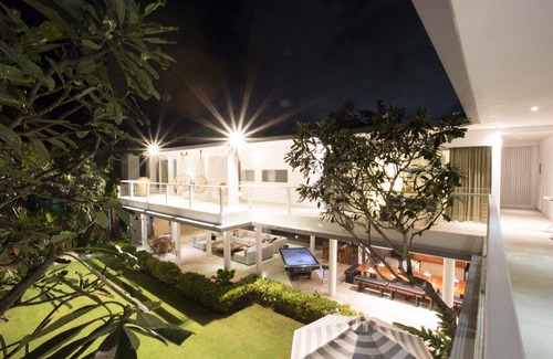 Jimbaran Bay Villa | CassaMia Bali, Luxury 5 Bedroom Villa in Jimbaran Bay