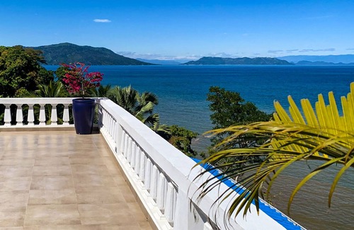 Hell-Ville Apartment | Cassiopea, practicality & relax, w stunning view!