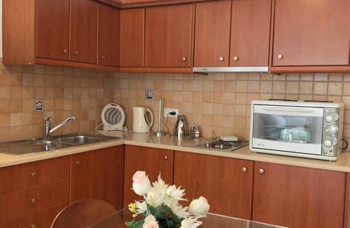 Maleme Apartment | Cassiopeia 5 BR Villa on beach with pool
