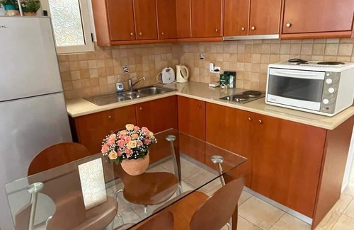 Maleme Apartment | Cassiopeia 5 BR Villa on beach with pool
