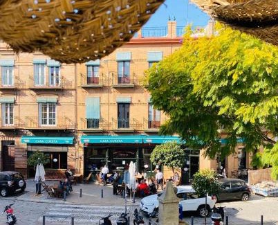 Triana Apartment | Cast2 Apartment right next to Puente Triana