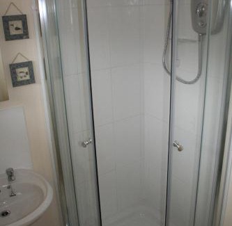 Padstow Ski Chalet | Castaway Cabin