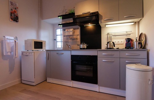 Chalais Apartment | Castle Apartment in Chaleix near Forest