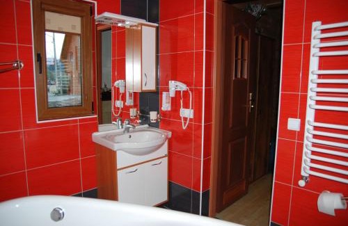 Polyanytsya Apartment | Castle Belvedere