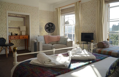 Dover House | Castle Guest House