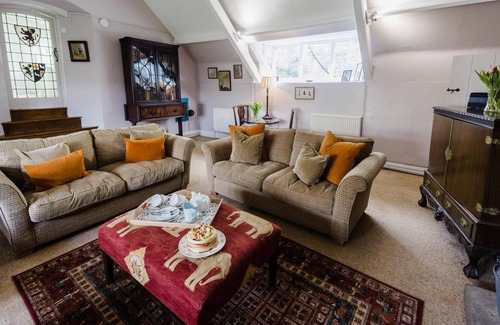 Manorbier Villa | Castle House - Manorbier Castle - 5 Bedroom Castle House - Manorbier