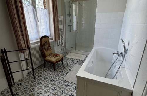 Varenne-Saint-Germain Other | Castle of Saint Germain des Rives