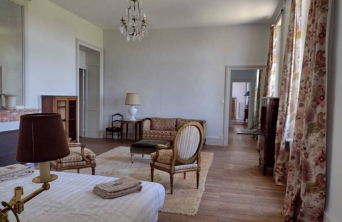 Varenne-Saint-Germain Other | Castle of Saint Germain des Rives