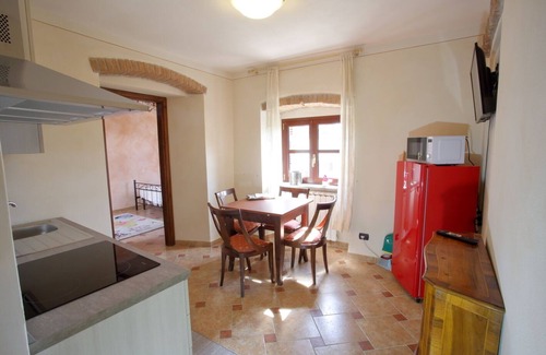 Casaleggio Boiro House | Castle Suite