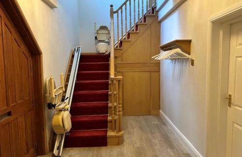 Nettleton House | Castle Top Haven