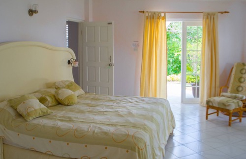 Savannes Villa | Castles in Paradise Villas Resort Villa 10