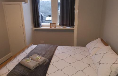 Rothesay Apartment | Castleview is a lovely flat in a listed building