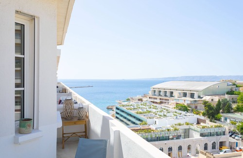 Le Pharo Apartment | Catalans Sur Mer by MaisonMars