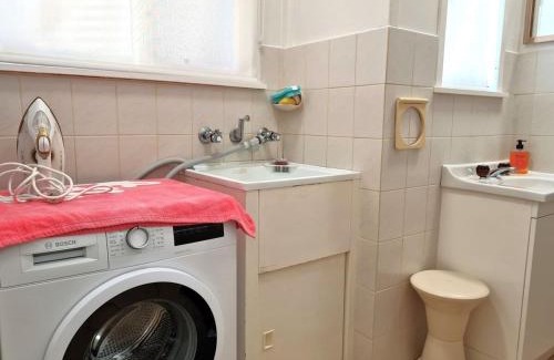 Moonta Bay House | Catalina Cottage